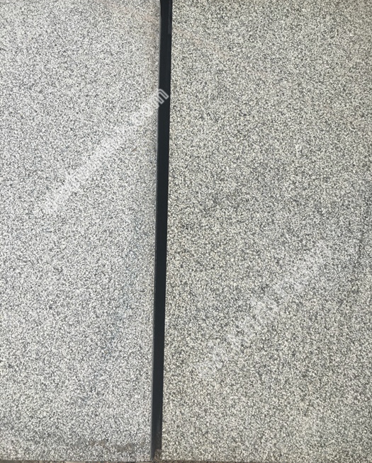 Đá Granite lát nền màu đen #1626 - Gdb 30x60x1,8 #1626 (2)