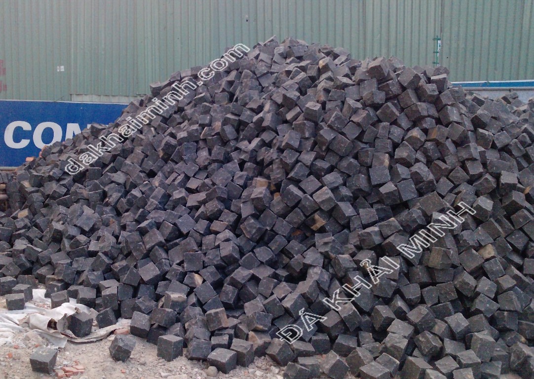 Hkm1561 -Đá Đen Xám- Đá Tự Nhiên Trang Trí Khải Minh