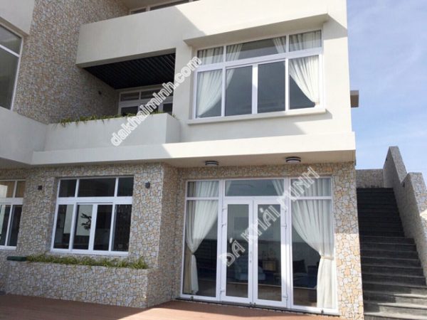 HKM2367 -TƯỜNG MẶT TIỀN- Đá tự nhiên trang trí Khải Minh