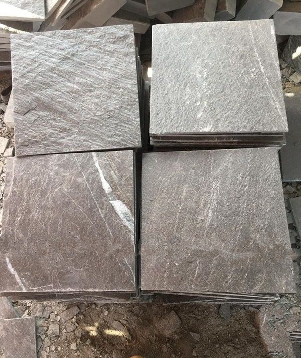 Xanh đen chẻ phẳng 15x15x1 cm (2)